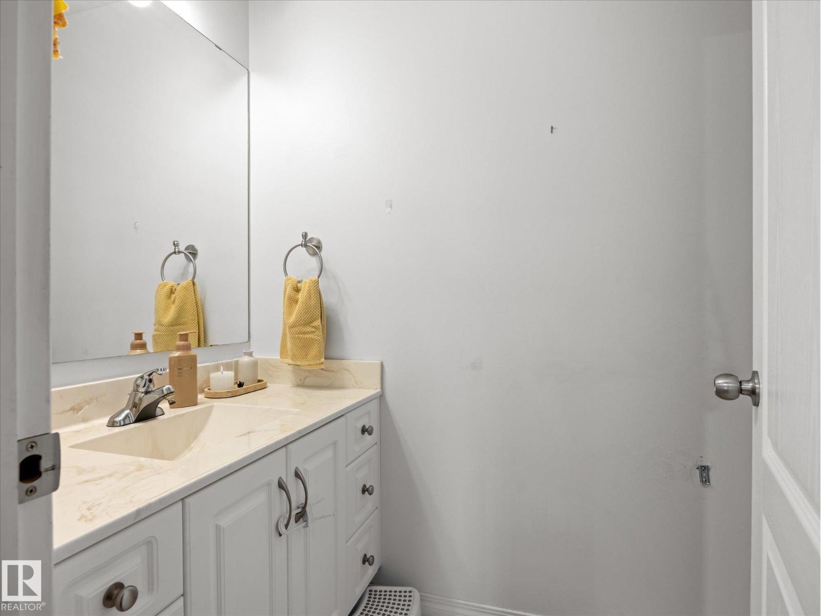 10805 20 Av NW, Edmonton, Alberta  T6J 5W5 - Photo 13 - E4492954