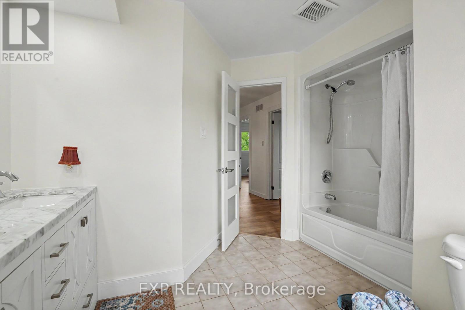 4566 Cedarbrook Lane, Lincoln, Ontario  L0R 1B5 - Photo 20 - X13430010