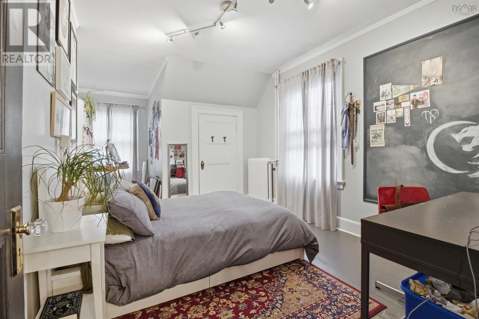 picture 24