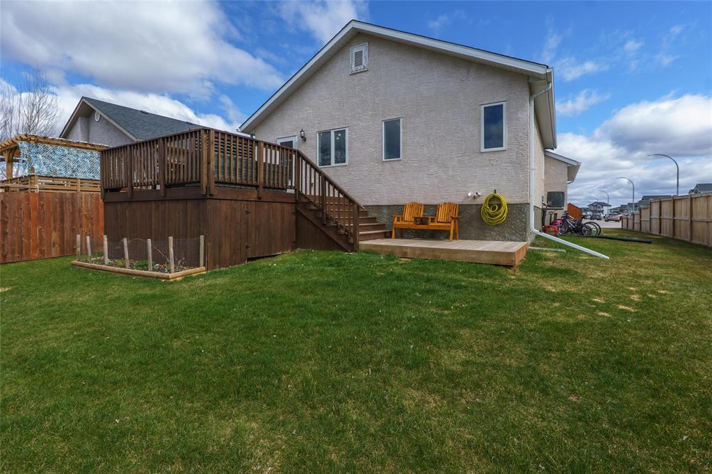 341 Notre Dame Drive, Lorette, Manitoba R5K 0Y3 - Photo 23 - 202613415