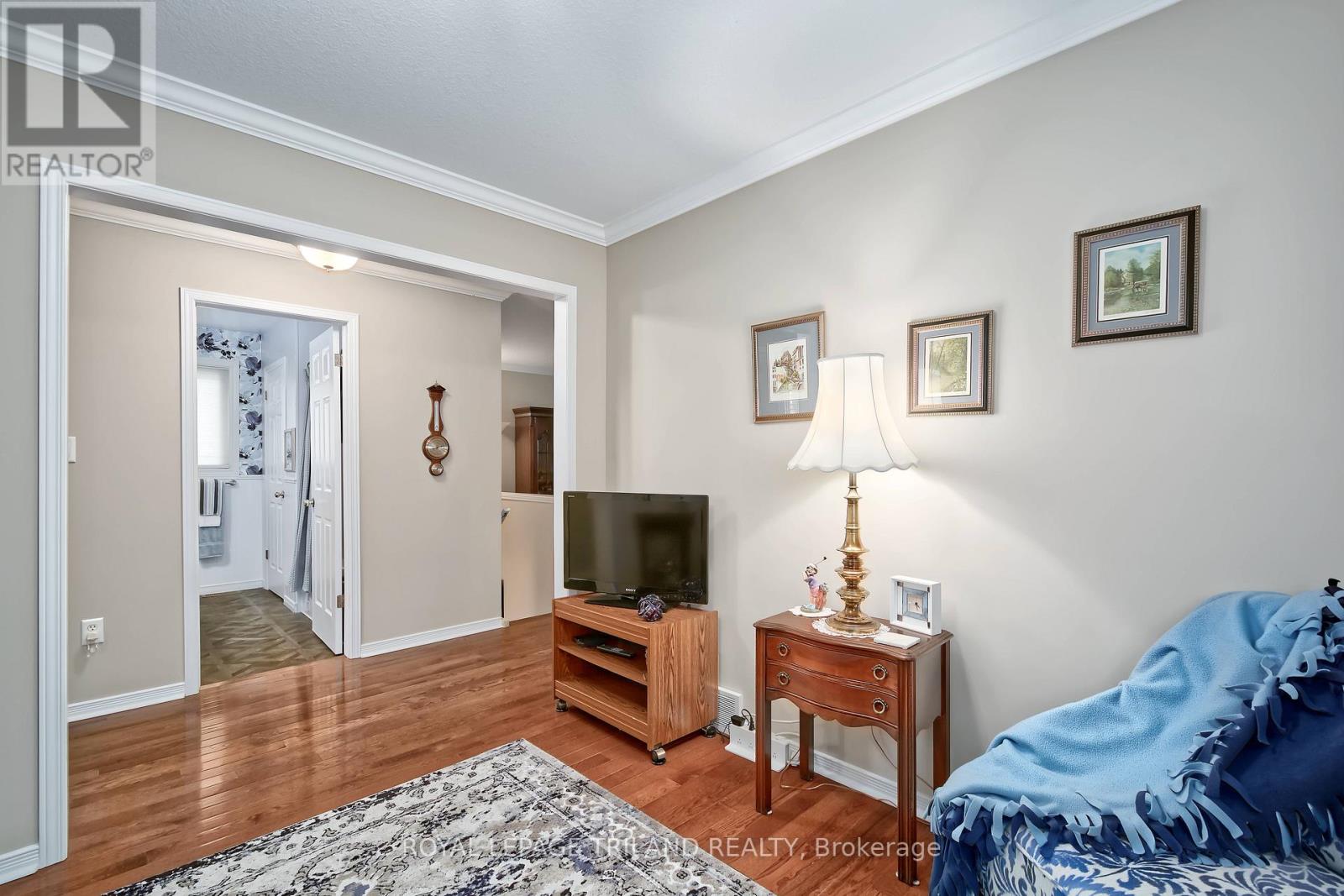 1427 South Wenige Drive, London North, Ontario  N5X 4N1 - Photo 12 - X13430108