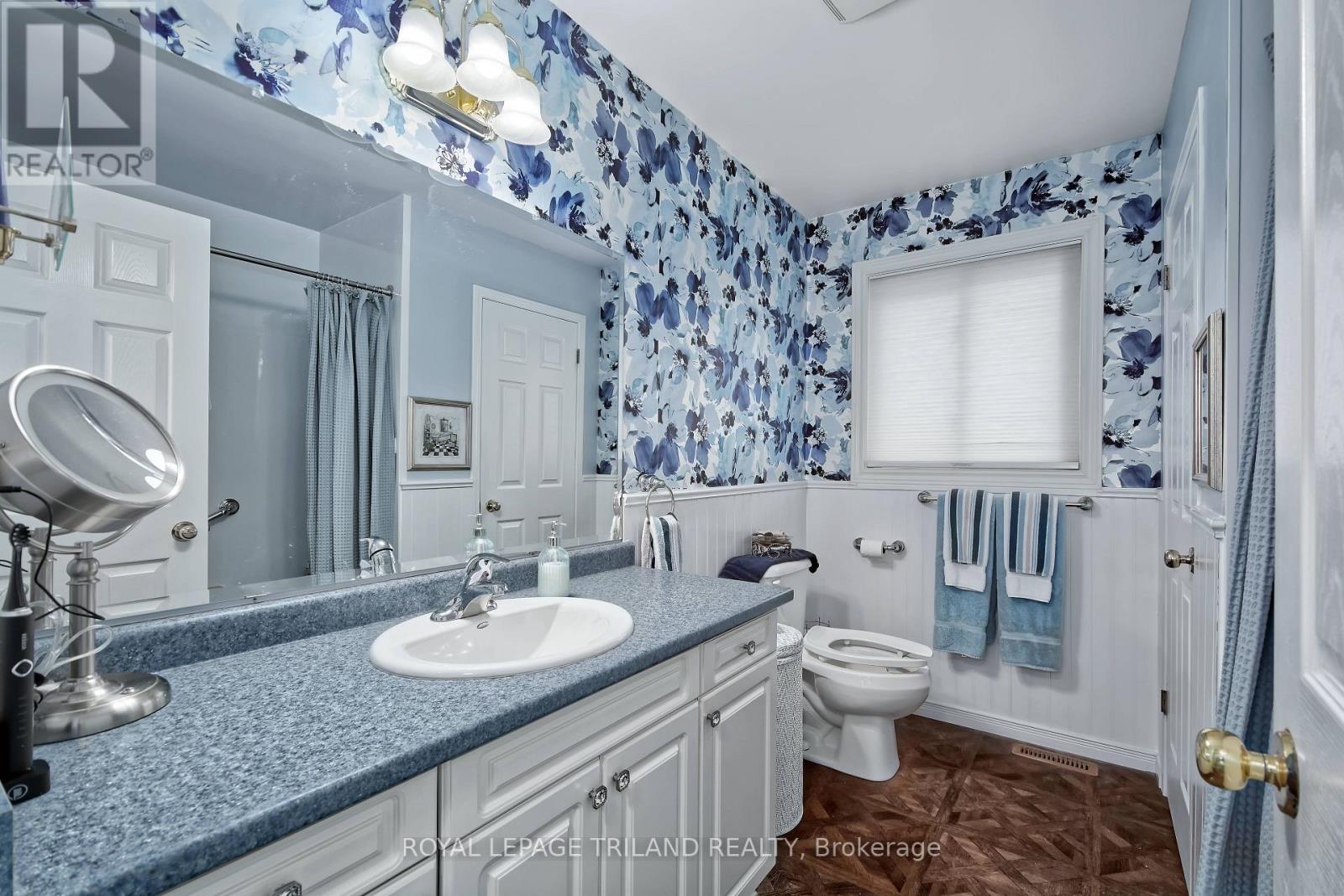 1427 South Wenige Drive, London North, Ontario  N5X 4N1 - Photo 13 - X13430108