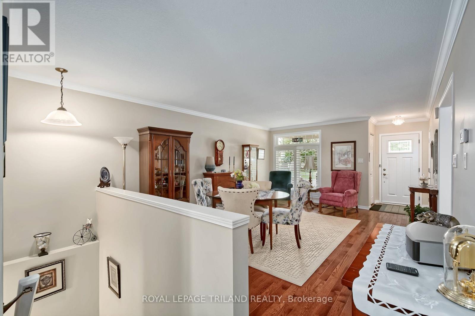 1427 South Wenige Drive, London North, Ontario  N5X 4N1 - Photo 5 - X13430108