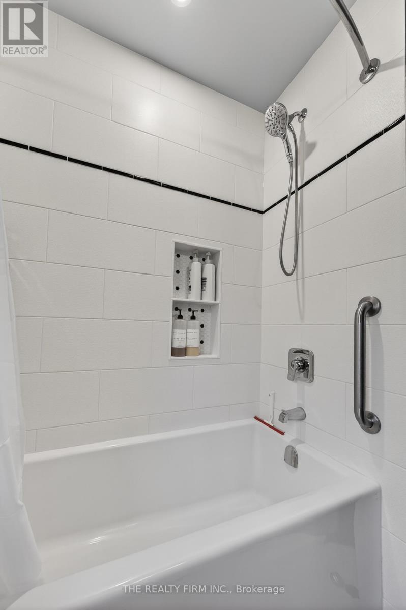 252 Edward Street, London South, Ontario  N6C 3J6 - Photo 20 - X13430124