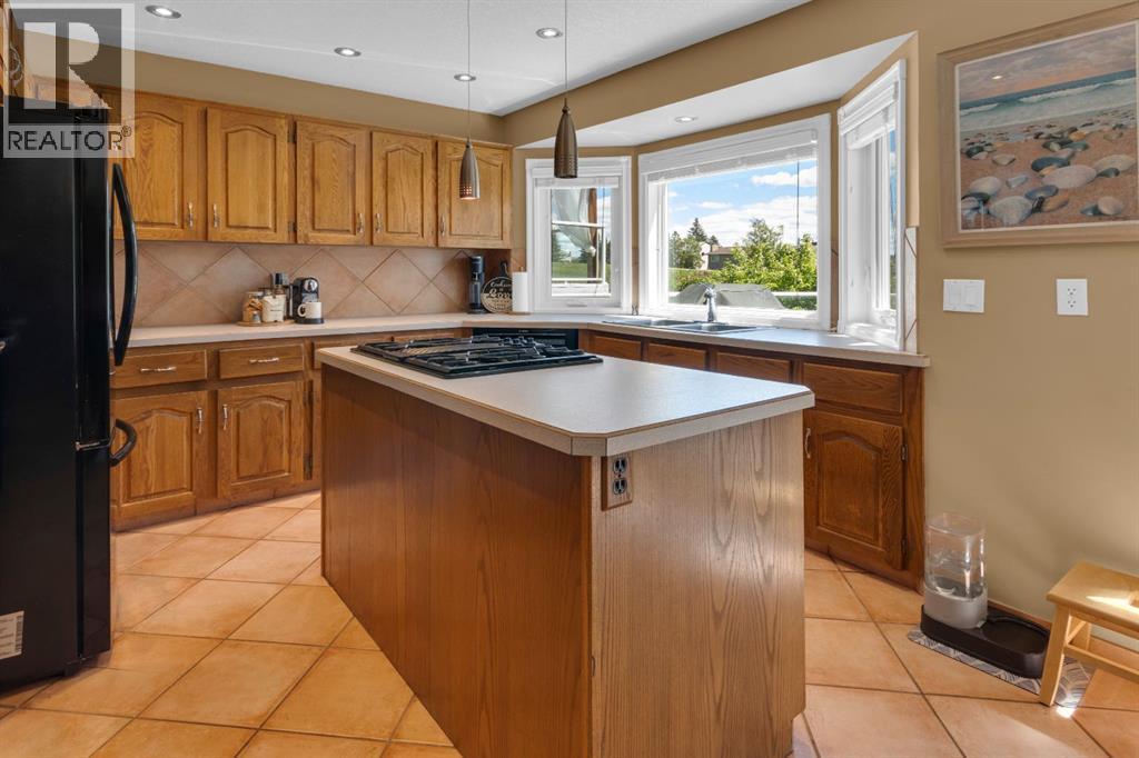 147 Hawkcliff Way NW, Calgary, Alberta  T3G 2S6 - Photo 12 - A2319467