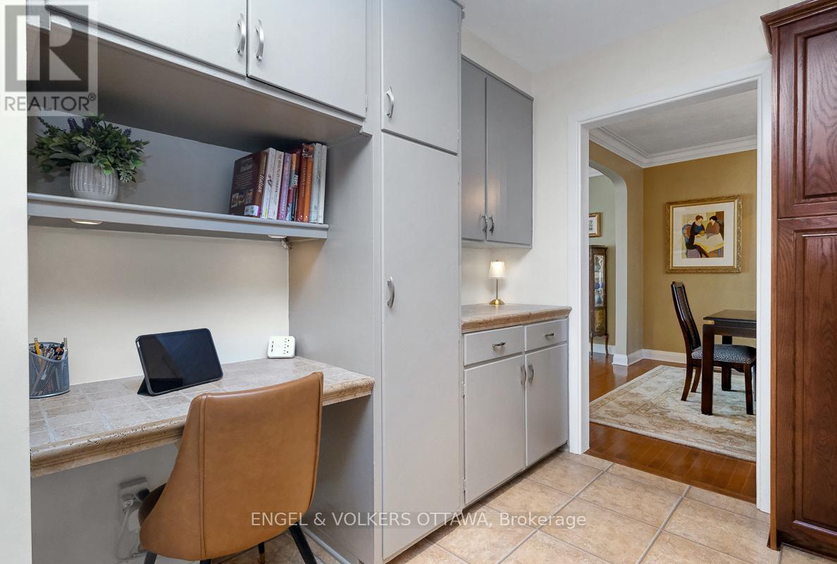 10 Rock Avenue, Ottawa, Ontario  K1M 1A6 - Photo 12 - X13430074