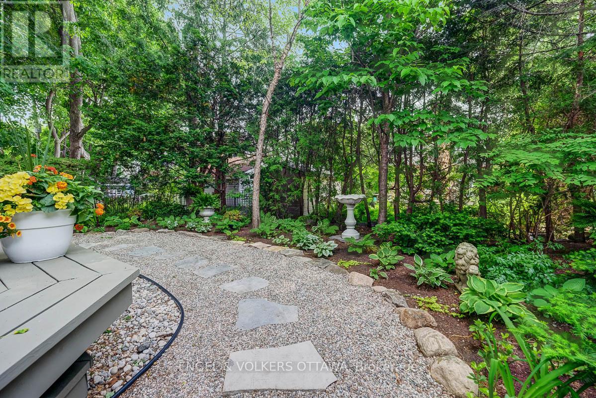 10 Rock Avenue, Ottawa, Ontario  K1M 1A6 - Photo 45 - X13430074