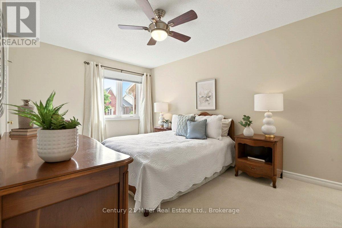 19 - 2006 Glenada Crescent, Oakville, Ontario  L6H 5R9 - Photo 28 - W13430198