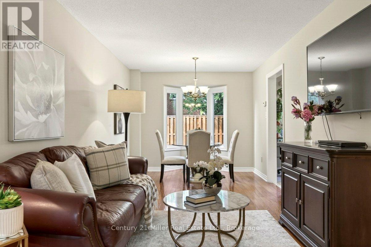 19 - 2006 Glenada Crescent, Oakville, Ontario  L6H 5R9 - Photo 8 - W13430198
