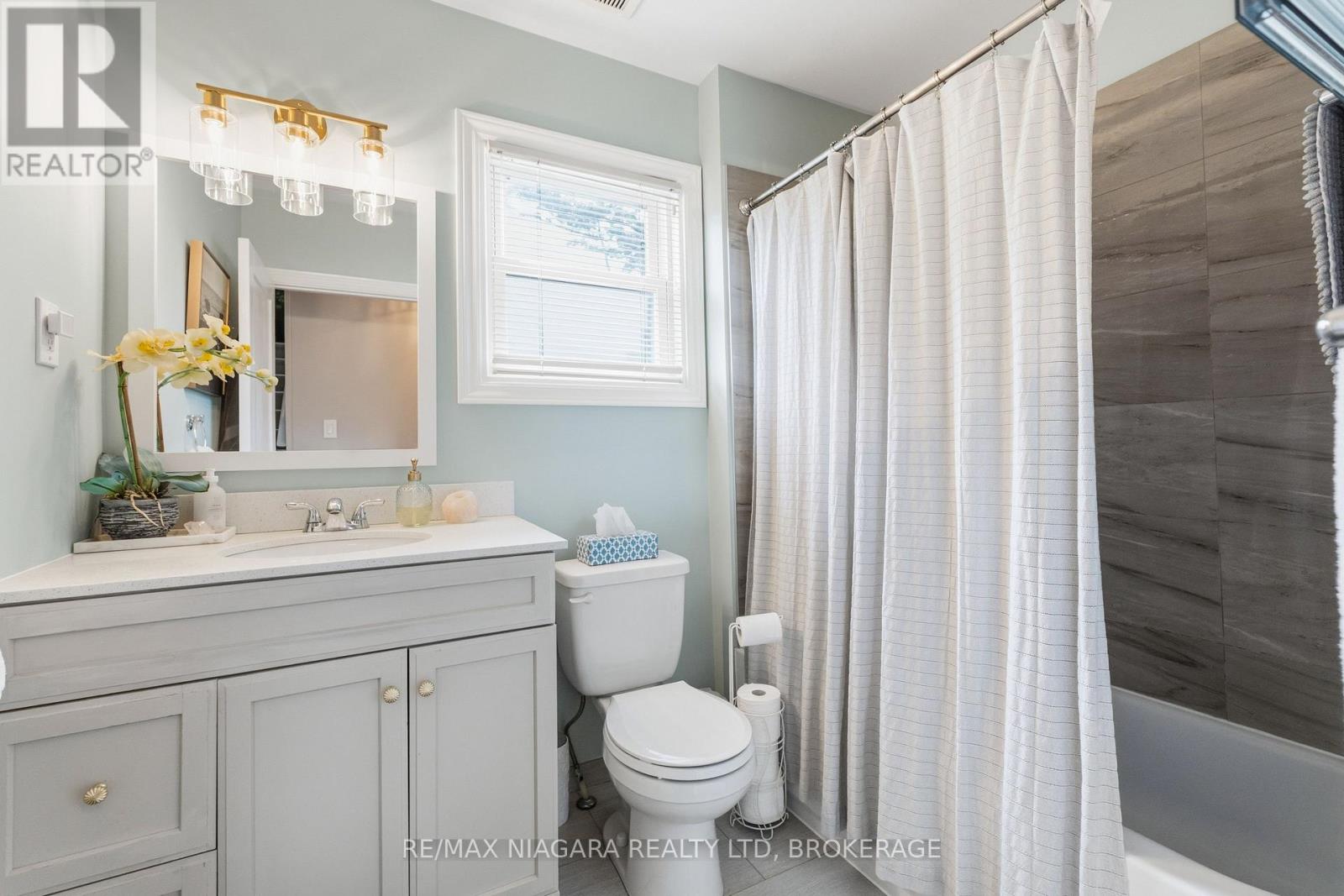 29 Johnston Street, St. Catharines, Ontario  L2N 5K7 - Photo 11 - X13430182