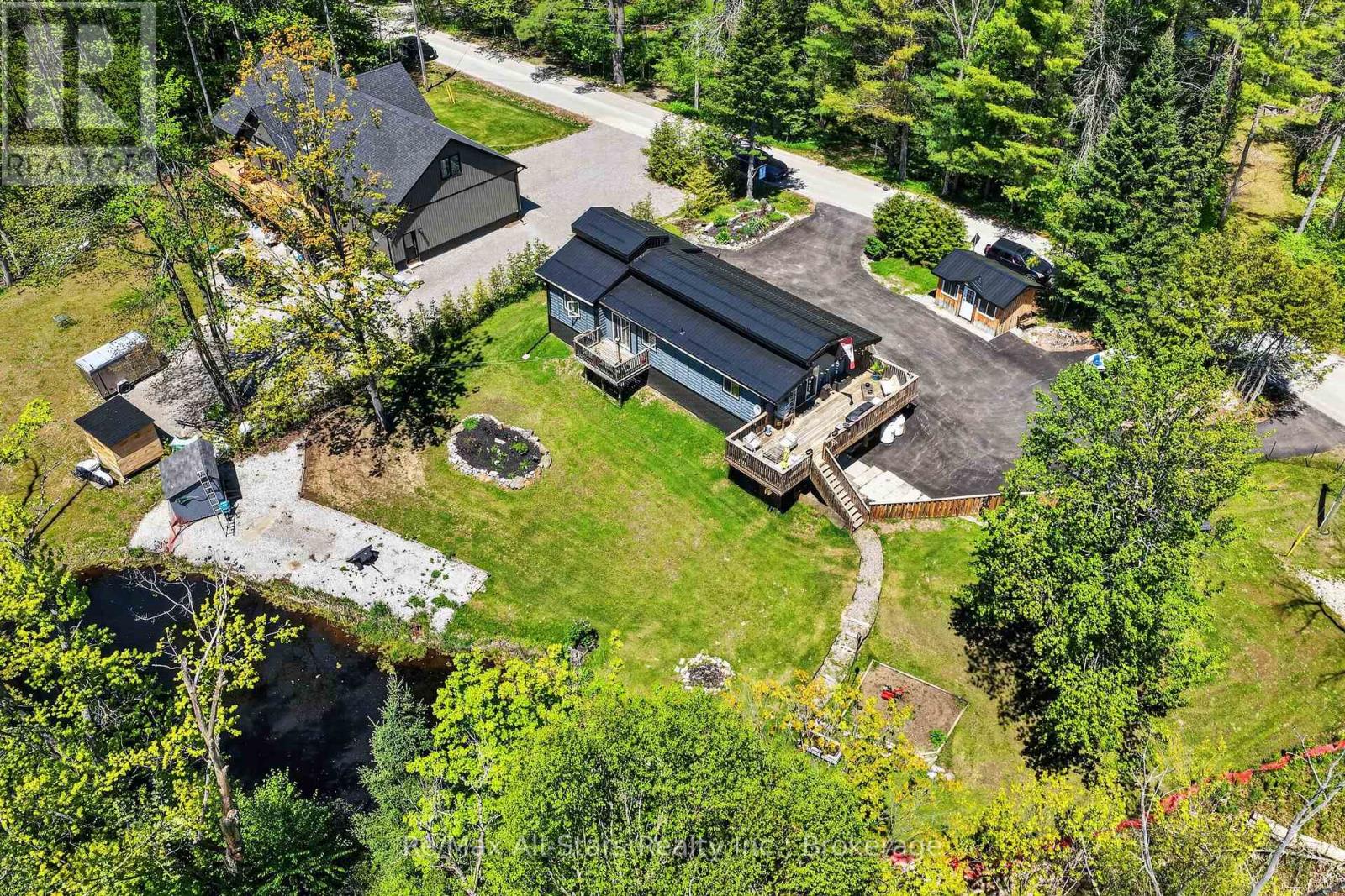 28 PINE RIDGE ROAD, Kawartha Lakes, Ontario