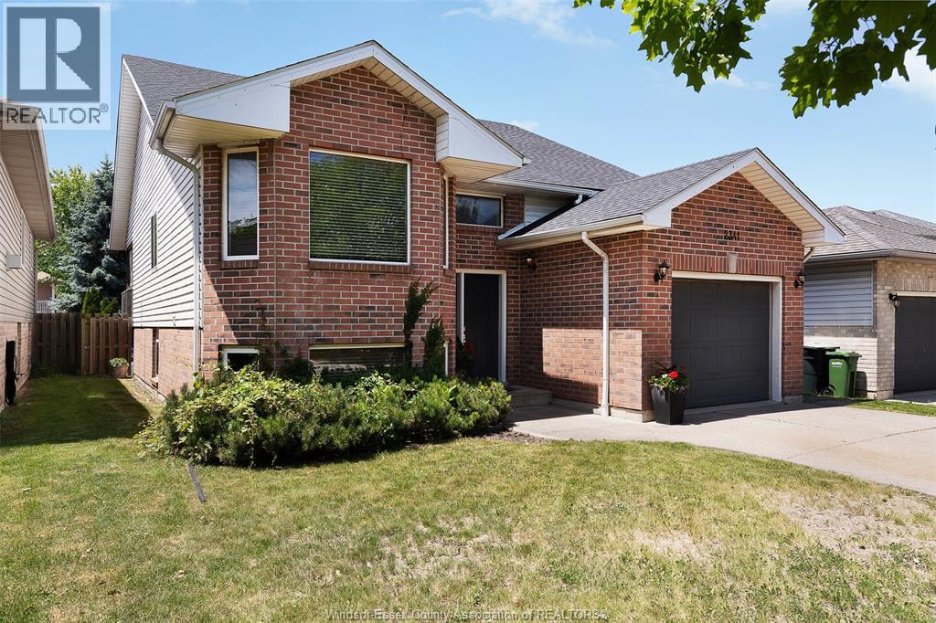 2341 RADCLIFF, Windsor, Ontario