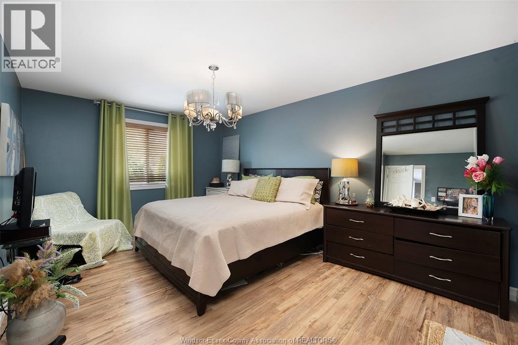 2341 Radcliff, Windsor, Ontario  N8P 1V5 - Photo 13 - 26013759