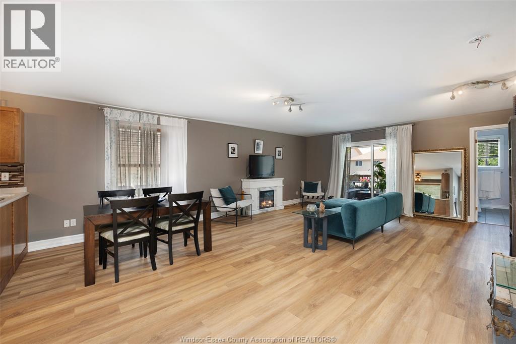2341 Radcliff, Windsor, Ontario  N8P 1V5 - Photo 3 - 26013759