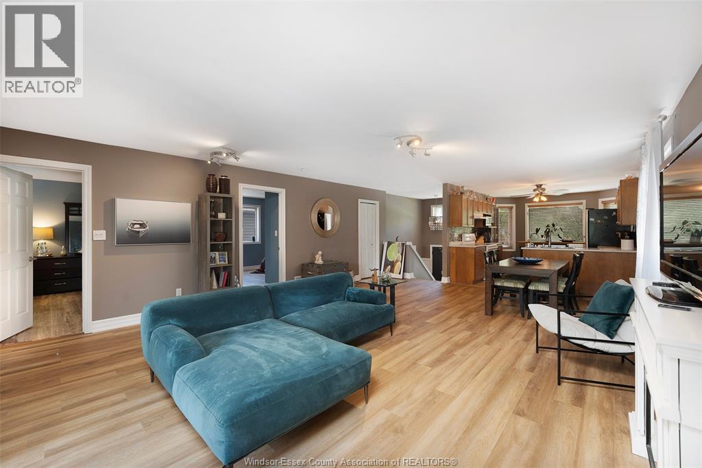 2341 Radcliff, Windsor, Ontario  N8P 1V5 - Photo 7 - 26013759
