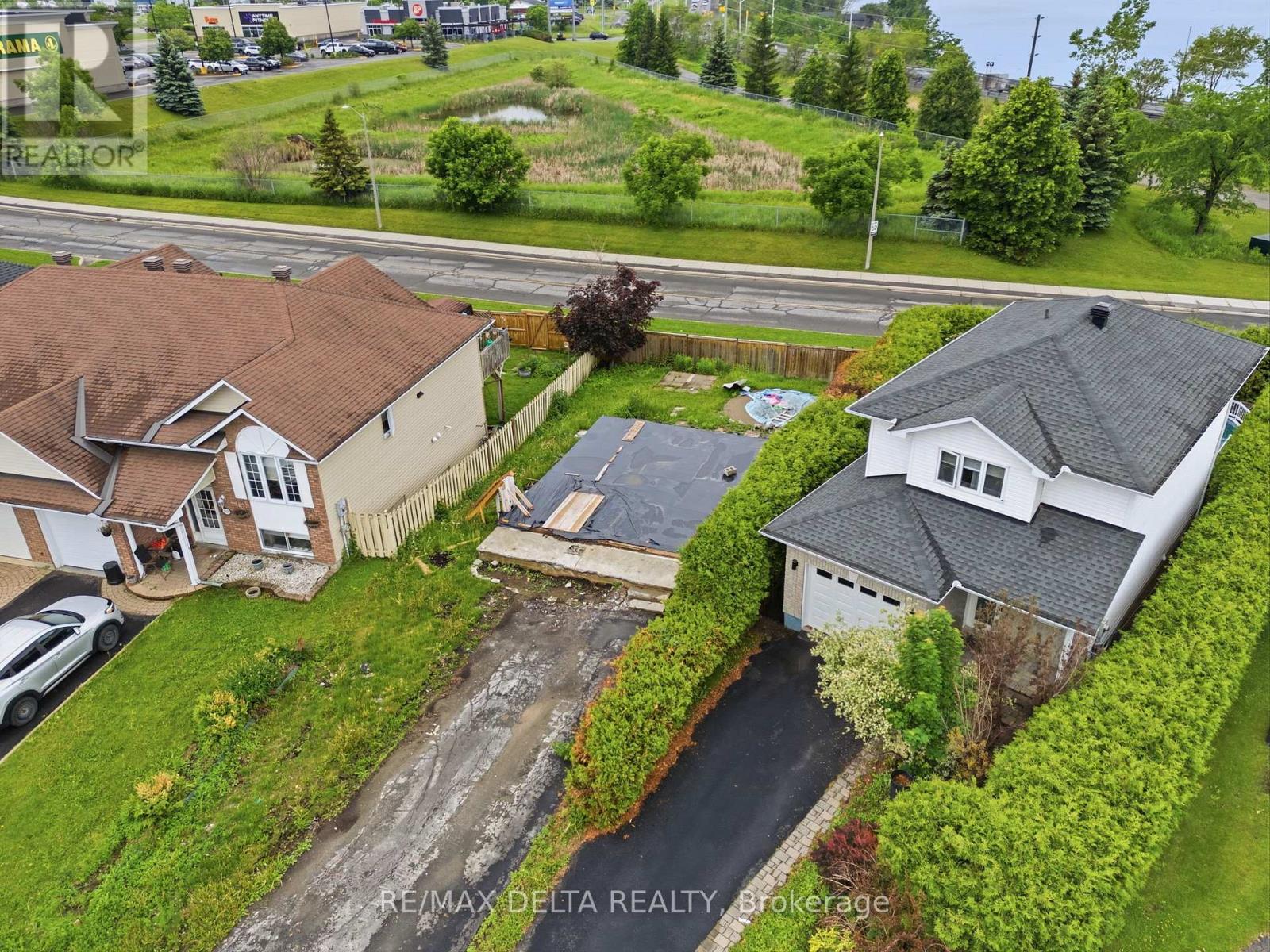 2165 Cecile Crescent, Clarence-Rockland, Ontario  K4K 1S4 - Photo 9 - X12845492