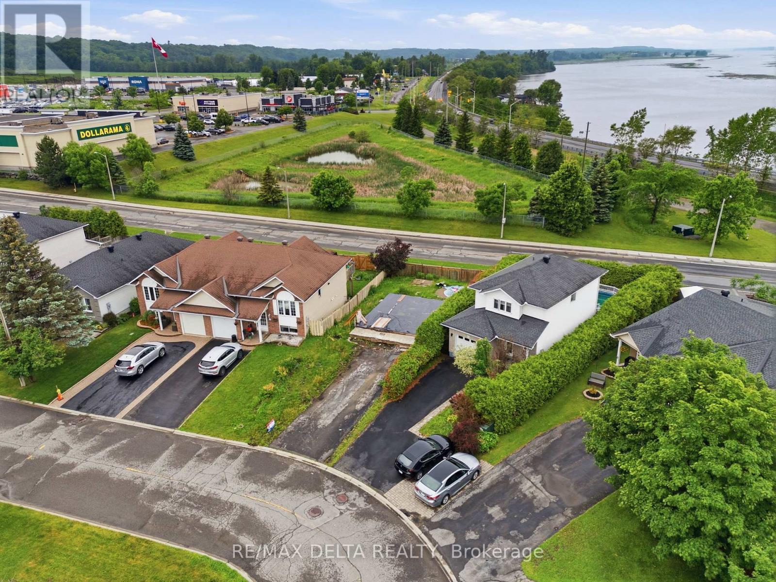 2165 Cecile Crescent, Clarence-Rockland, Ontario  K4K 1S4 - Photo 2 - X12845492