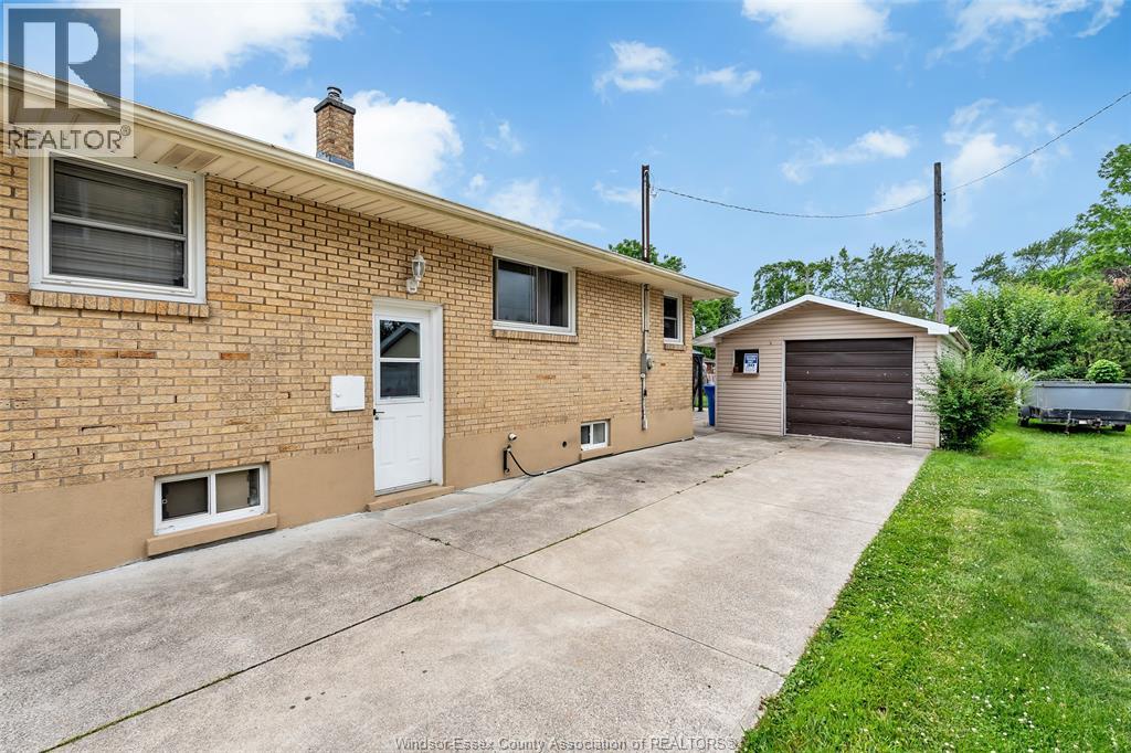 823 Jos Janisse Avenue, Windsor, Ontario  N8Y 3A7 - Photo 4 - 26013745