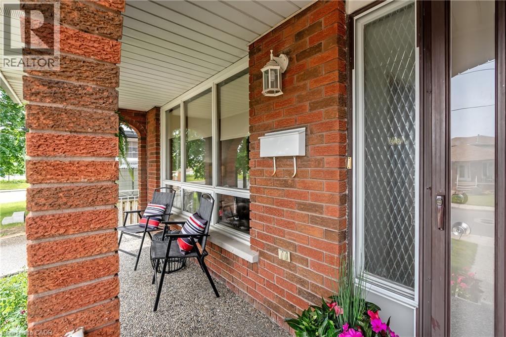 7 Oakland Drive, Hamilton, Ontario  L8E 3R4 - Photo 4 - 40838840
