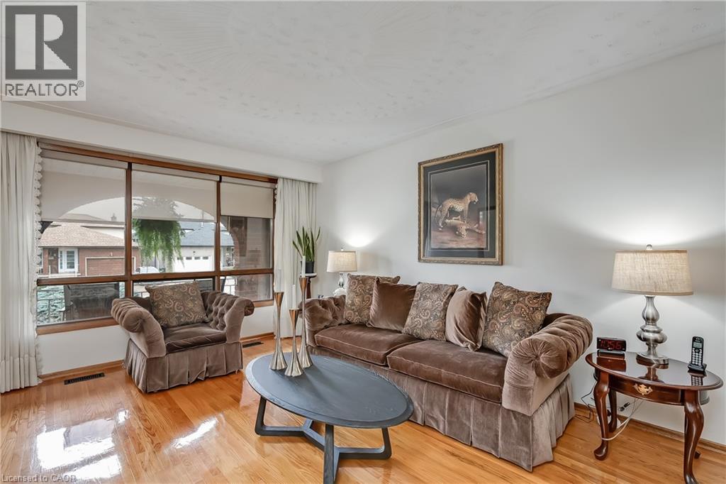 7 Oakland Drive, Hamilton, Ontario  L8E 3R4 - Photo 7 - 40838840