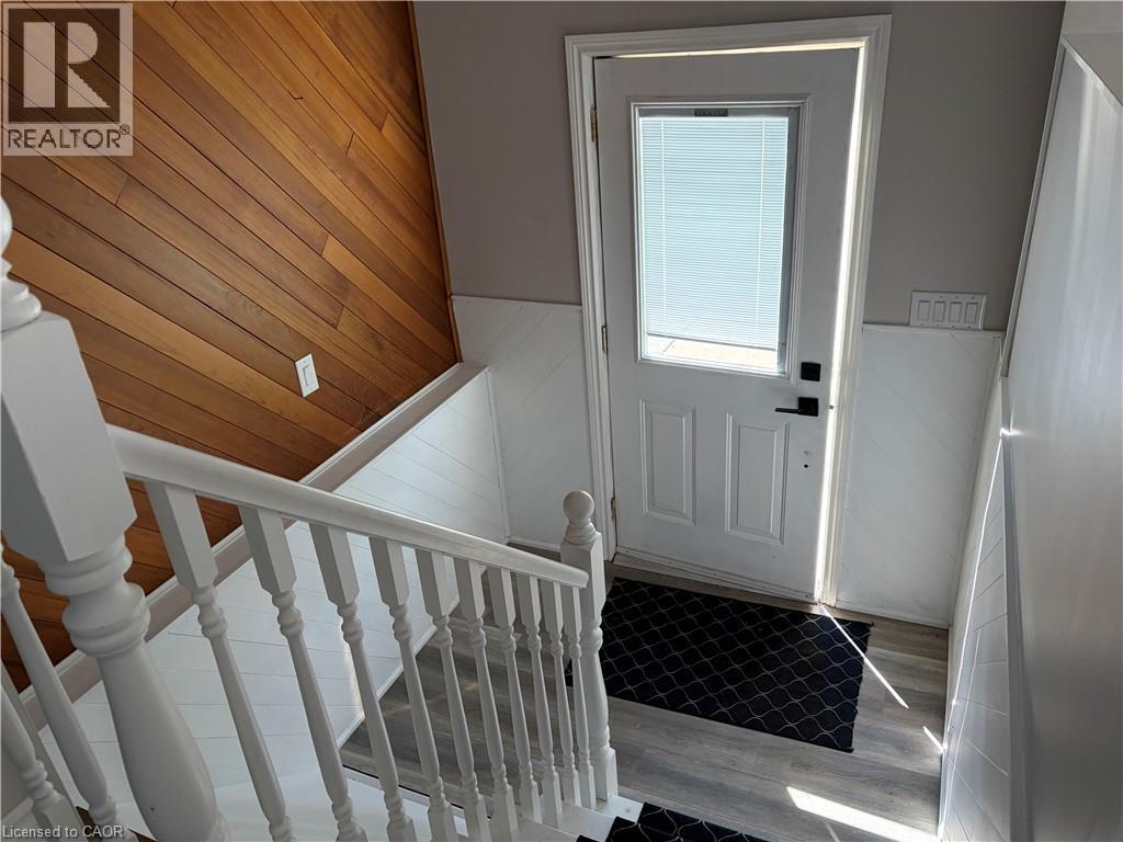 582 Chamberlain Road, Burlington, Ontario  L7L 2V5 - Photo 6 - 40834391