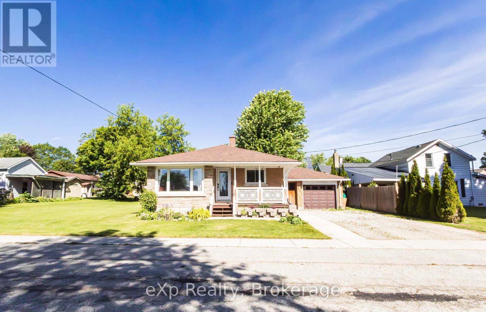 64 Raglan Street W, Minto, Ontario  N0G 1Z0 - Photo 6 - X13430216
