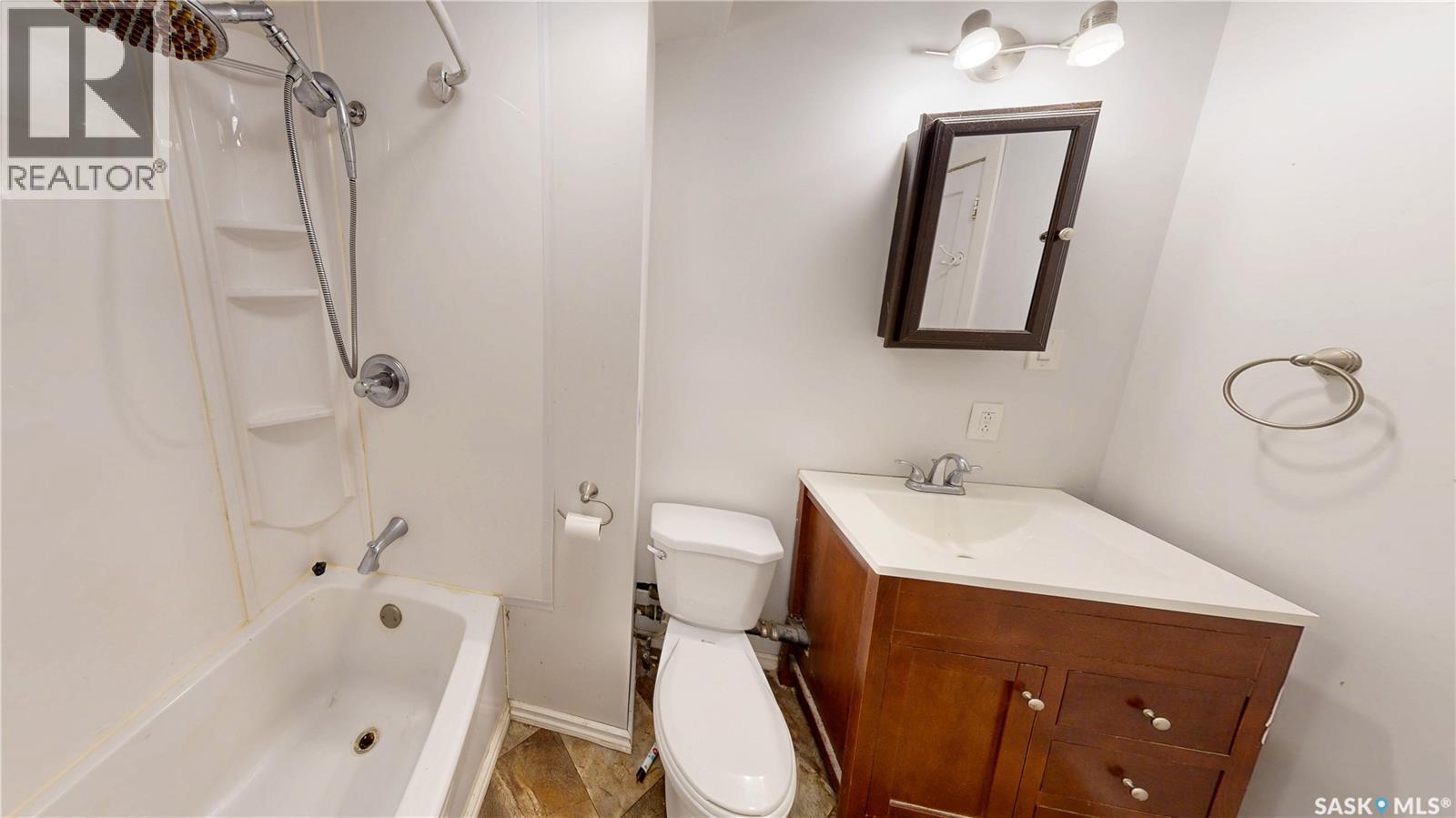 1277 Queen Street, Regina, Saskatchewan  S4T 4B5 - Photo 12 - SK038989