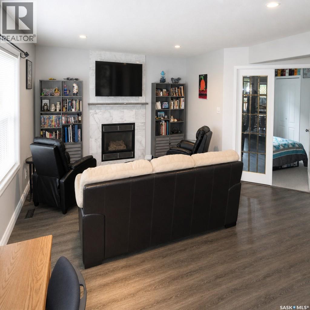 138 Lavalee Place, Saskatoon, Saskatchewan  S7J 5K7 - Photo 9 - SK038869