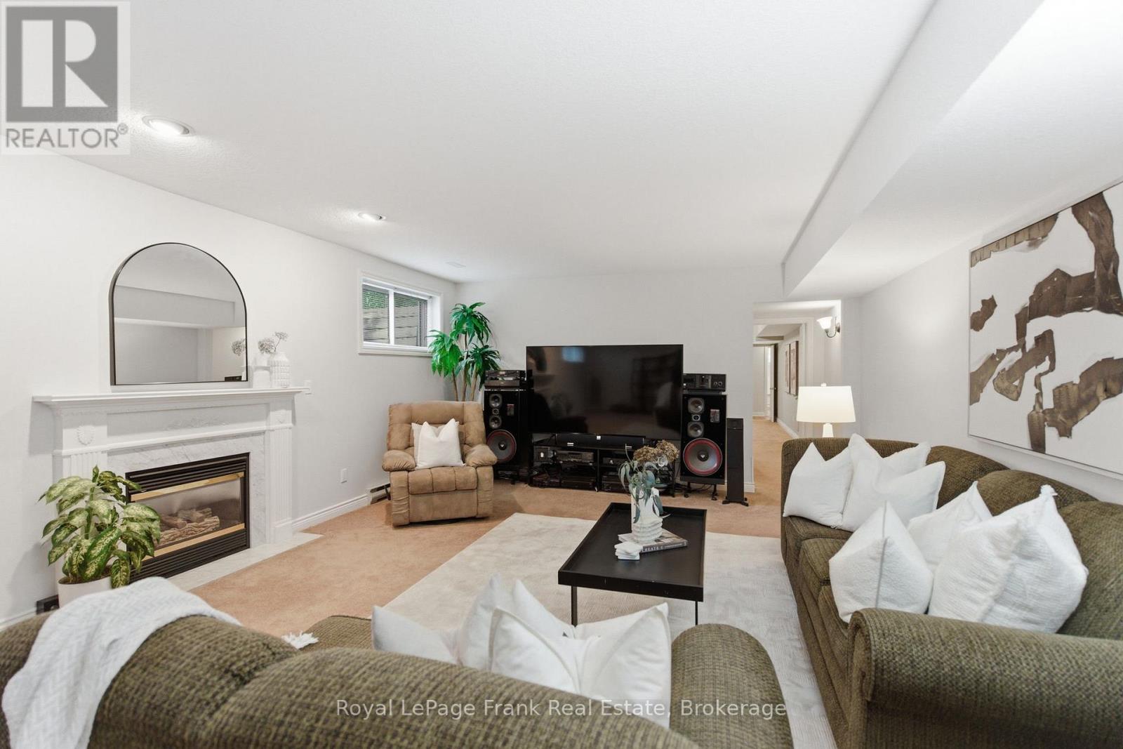 8 Buggey Lane, Ajax, Ontario  L1Z 1X4 - Photo 32 - E13430068