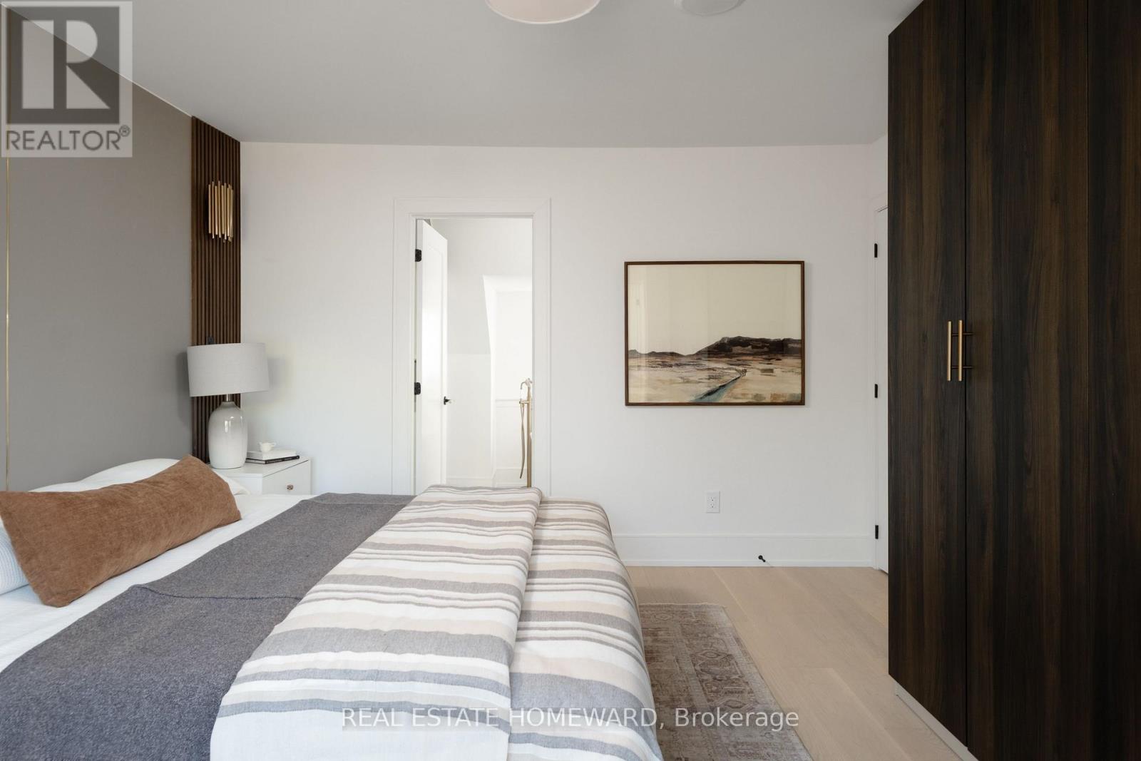 254 Bain Avenue, Toronto, Ontario  M4K 1G3 - Photo 20 - E13430126