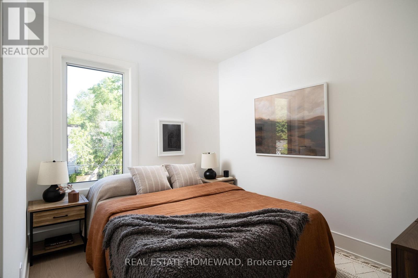 254 Bain Avenue, Toronto, Ontario  M4K 1G3 - Photo 33 - E13430126