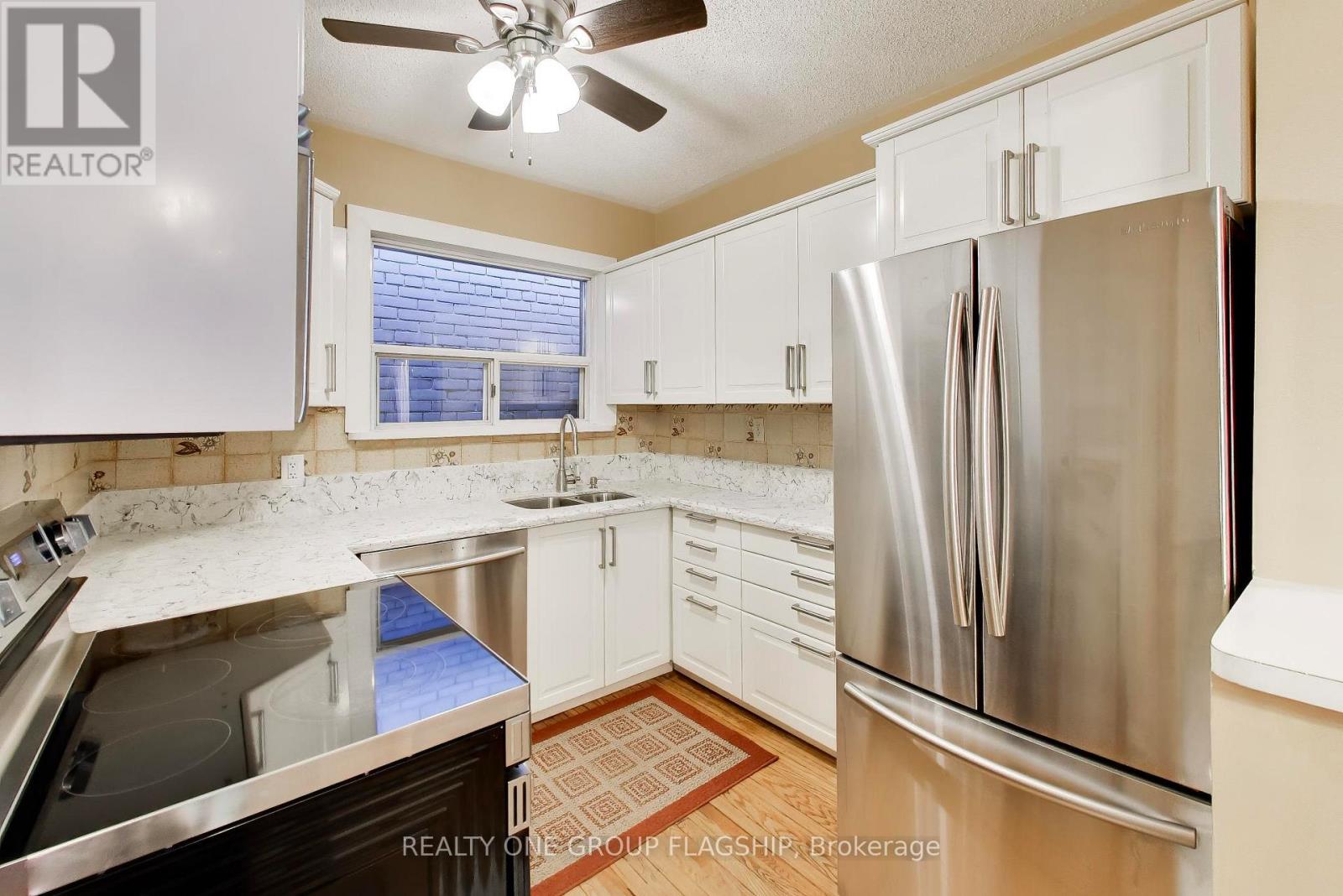 55 Frater Avenue, Toronto, Ontario  M4C 2H5 - Photo 11 - E13430188