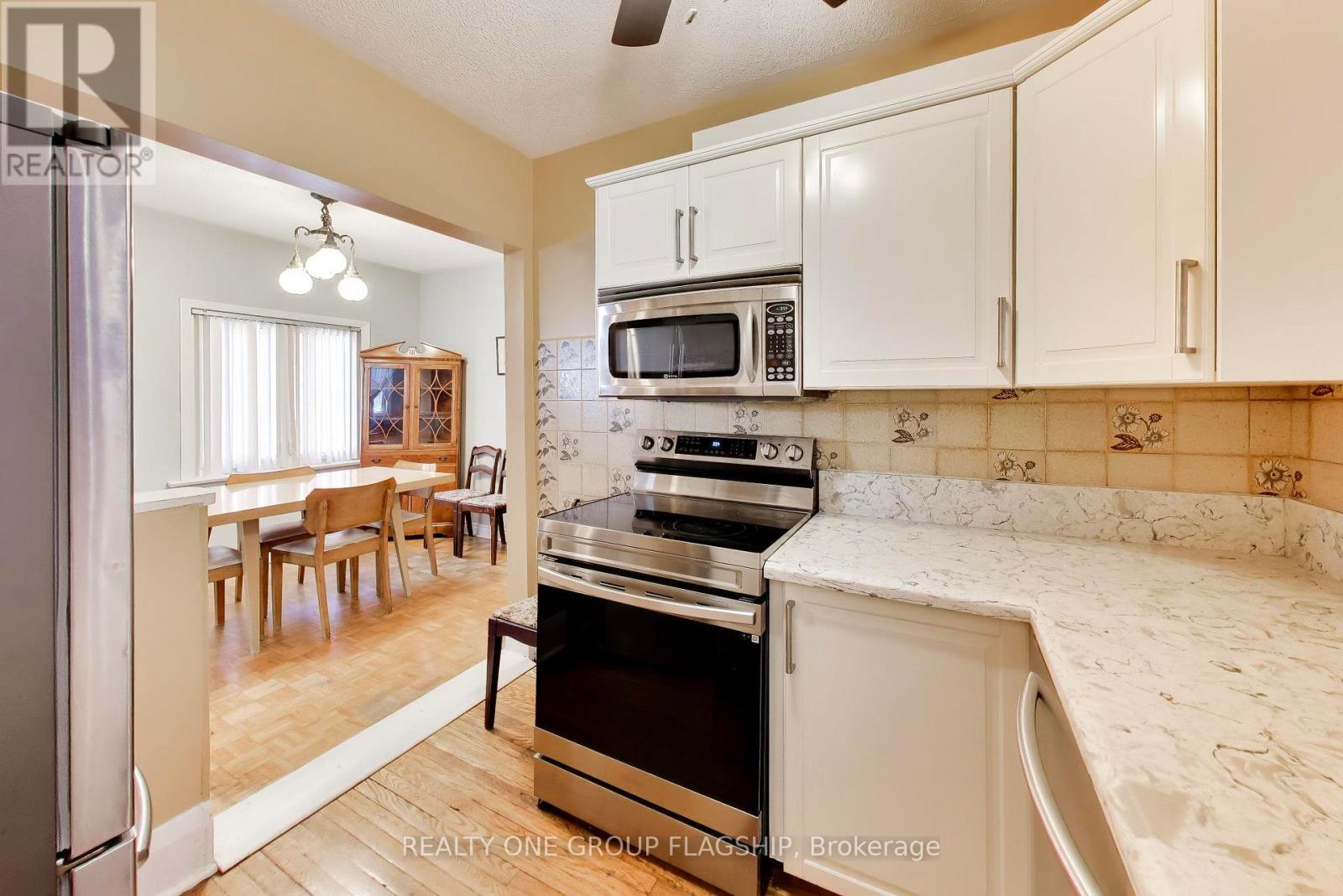 55 Frater Avenue, Toronto, Ontario  M4C 2H5 - Photo 12 - E13430188