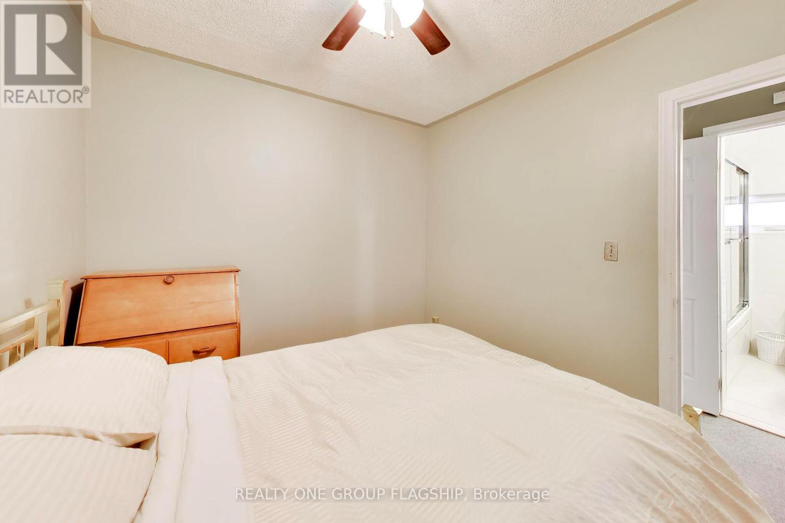 55 Frater Avenue, Toronto, Ontario  M4C 2H5 - Photo 17 - E13430188