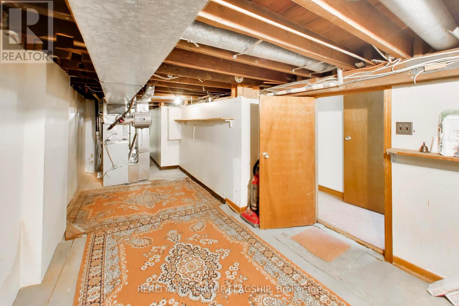 55 Frater Avenue, Toronto, Ontario  M4C 2H5 - Photo 25 - E13430188