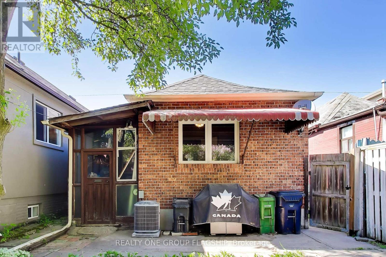 55 Frater Avenue, Toronto, Ontario  M4C 2H5 - Photo 28 - E13430188