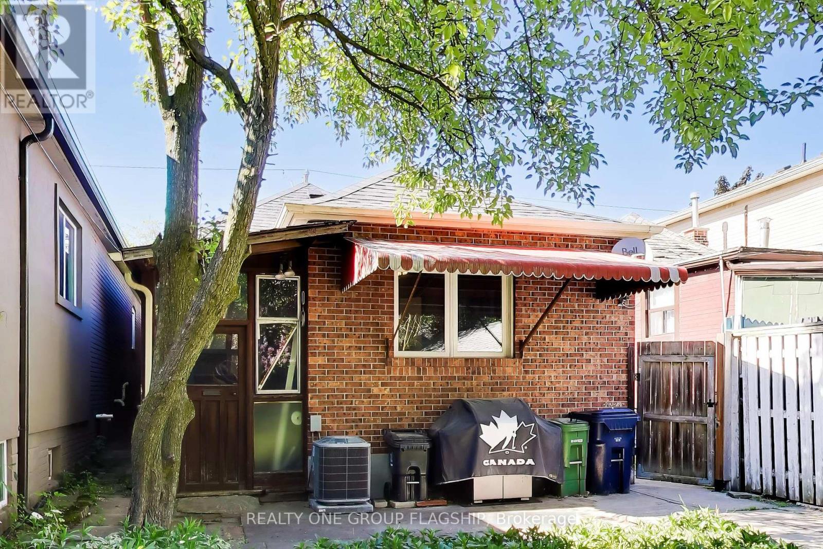 55 Frater Avenue, Toronto, Ontario  M4C 2H5 - Photo 29 - E13430188