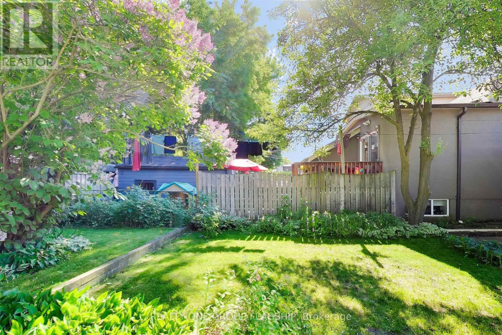 55 Frater Avenue, Toronto, Ontario  M4C 2H5 - Photo 34 - E13430188