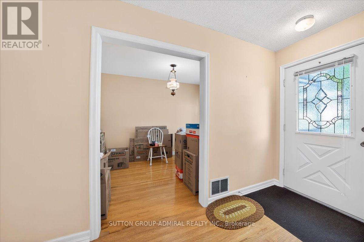 1984 Glendale Drive, Pickering, Ontario  L1V 1V7 - Photo 13 - E13430252