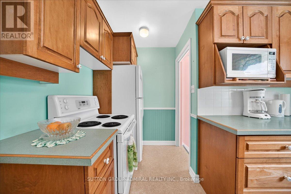 1984 Glendale Drive, Pickering, Ontario  L1V 1V7 - Photo 19 - E13430252