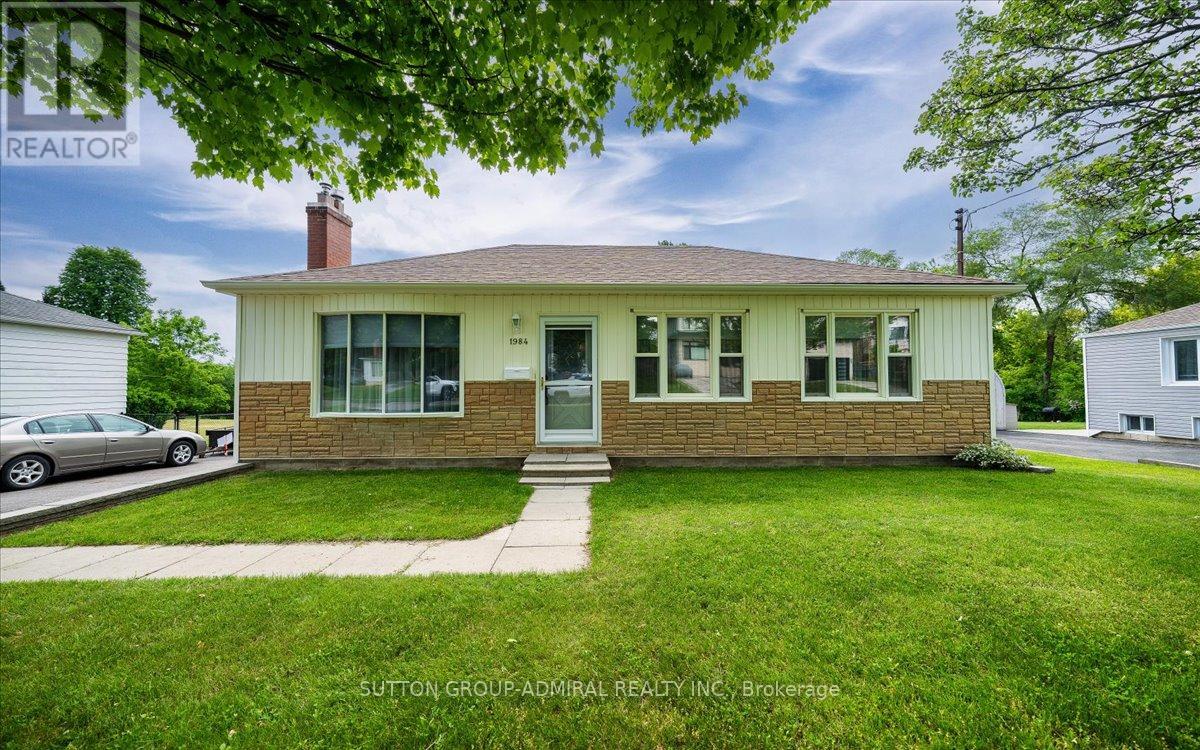 1984 Glendale Drive, Pickering, Ontario  L1V 1V7 - Photo 2 - E13430252