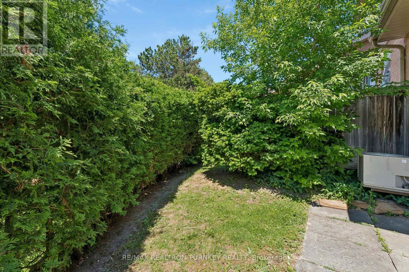 877 Playter Crescent, Newmarket, Ontario  L3X 1W8 - Photo 42 - N13428350