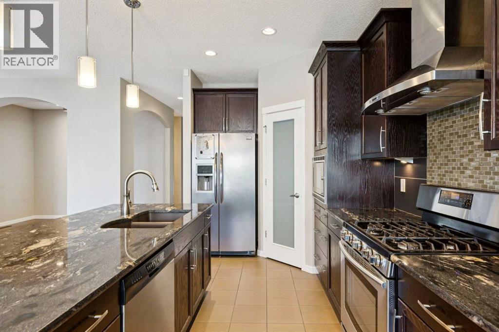 53 Sage Valley Circle NW, Calgary, Alberta  T3R 0E8 - Photo 3 - A2310925