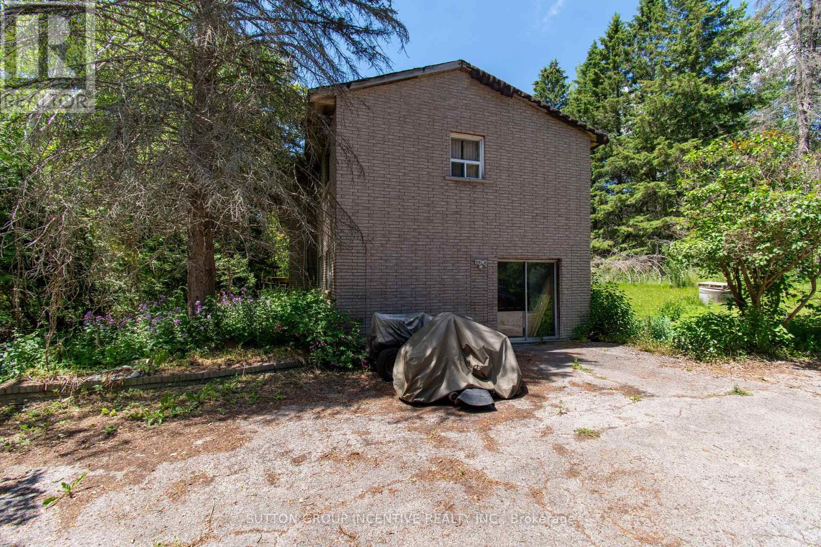 2110 Killarney Beach Road, Innisfil, Ontario  L0L 1K0 - Photo 2 - N13430224