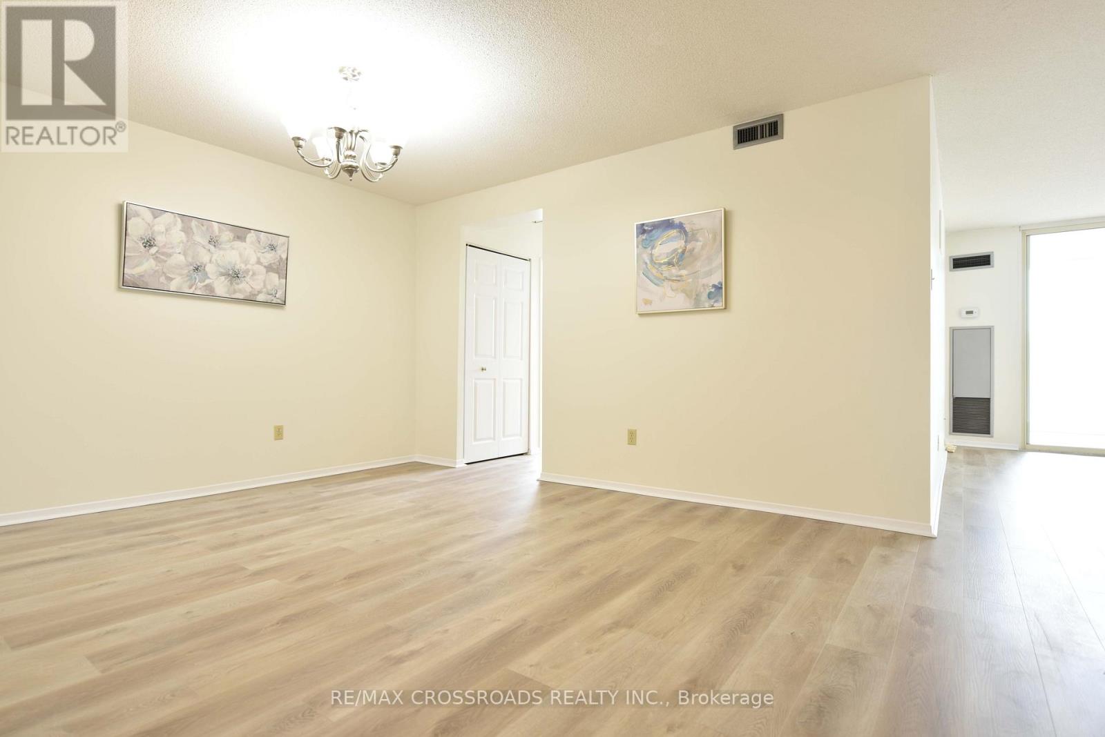 #301 - 55 Austin Drive, Markham, Ontario  L3R 8H5 - Photo 6 - N13430236
