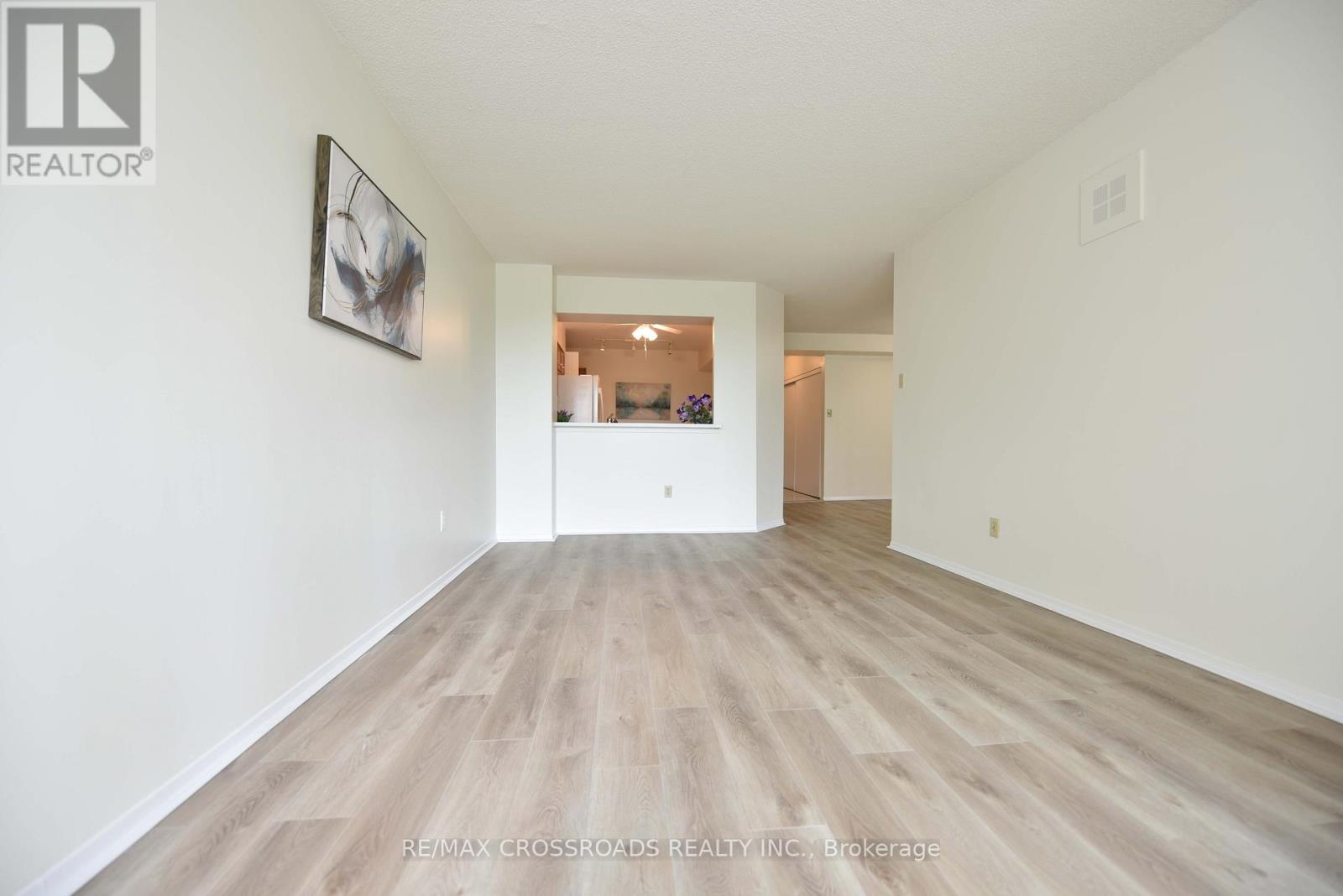 #301 - 55 Austin Drive, Markham, Ontario  L3R 8H5 - Photo 9 - N13430236
