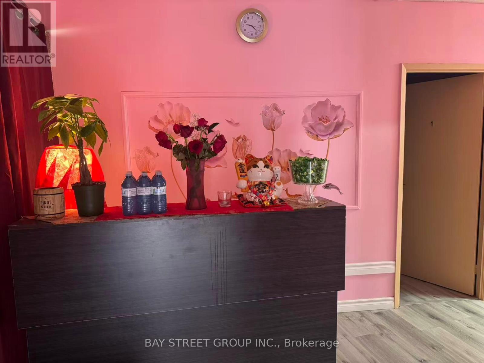 2 - 95 WEST BEAVER CREEK ROAD, Richmond Hill, Ontario