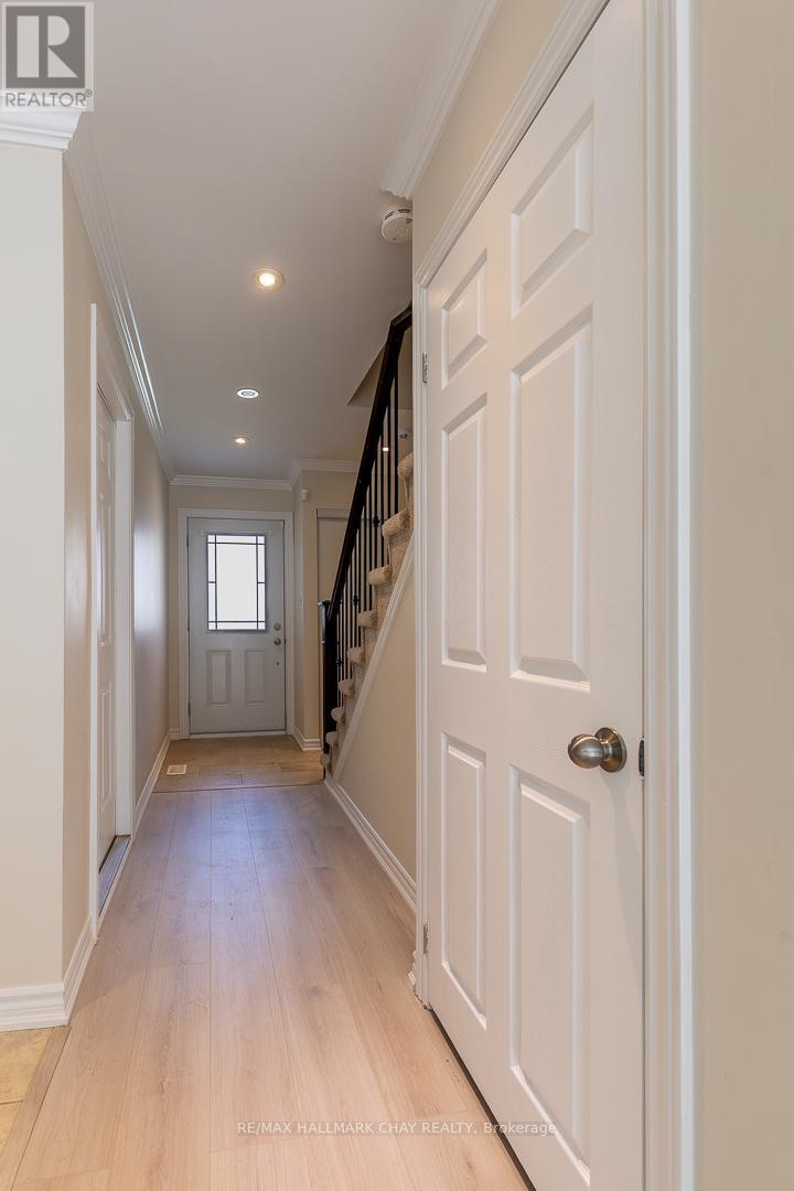 2 - 12 Lankin Boulevard, Orillia, Ontario  L3V 6T2 - Photo 3 - S13430120