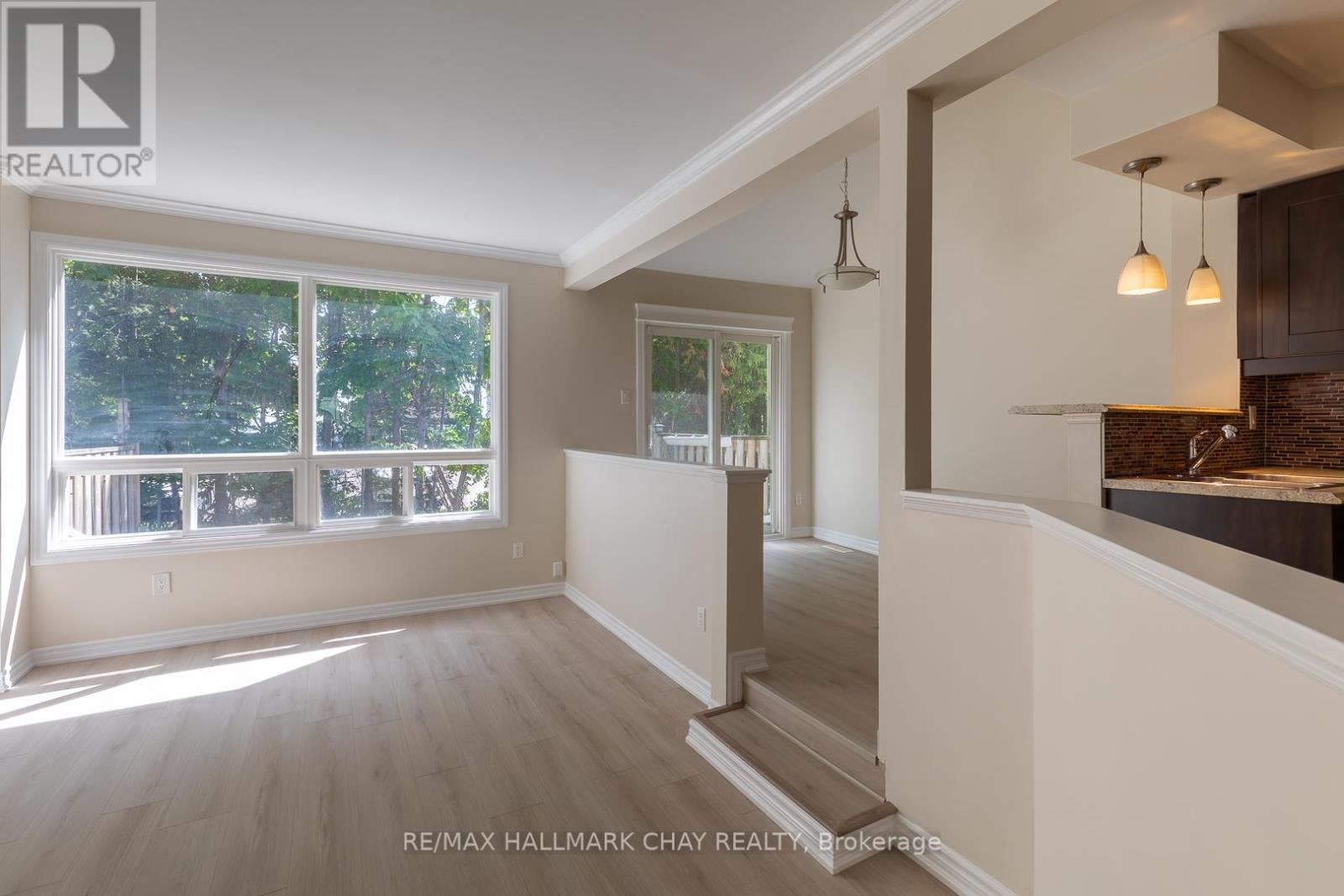2 - 12 Lankin Boulevard, Orillia, Ontario  L3V 6T2 - Photo 8 - S13430120