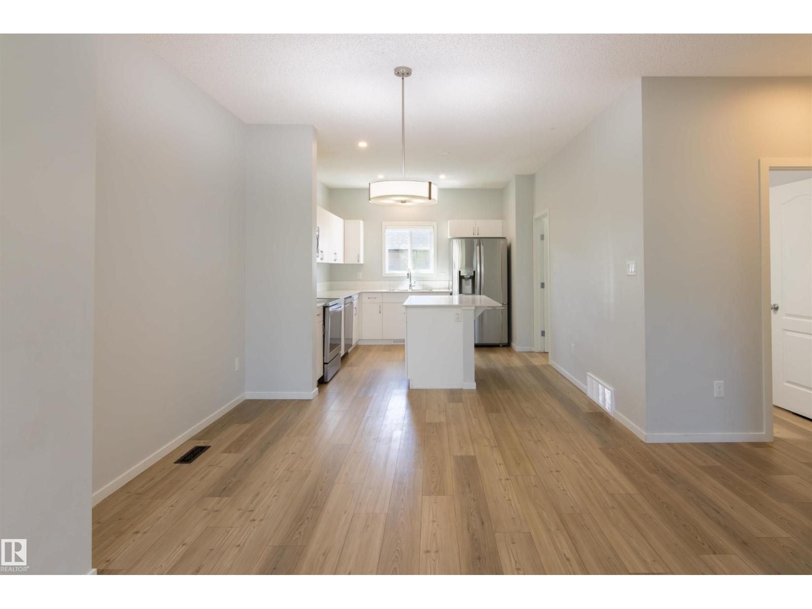 210 Desrochers Bv SW, Edmonton, Alberta  T6W 4N2 - Photo 10 - E4492965